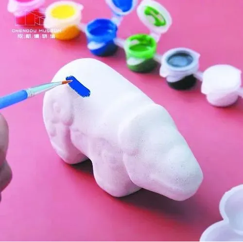成博以石犀為原型，開發(fā)了一系列文創(chuàng)產(chǎn)品