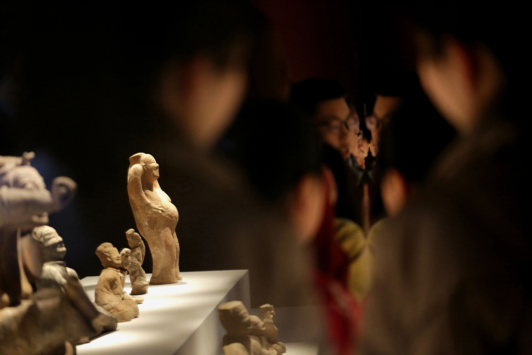 1738821478636381.jpg “博物館里過(guò)大年”:文化新春的蓬勃熱潮